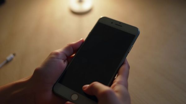 Cherchez-vous un téléphone sans réseaux sociaux pour déconnecter ?